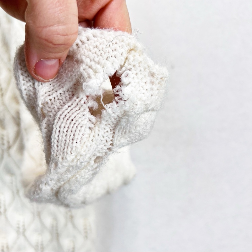 Vintage Cable Knit Cardigan Sweater‎ Size Medium Cottagecore Feminine Chunky - Picture 4 of 10